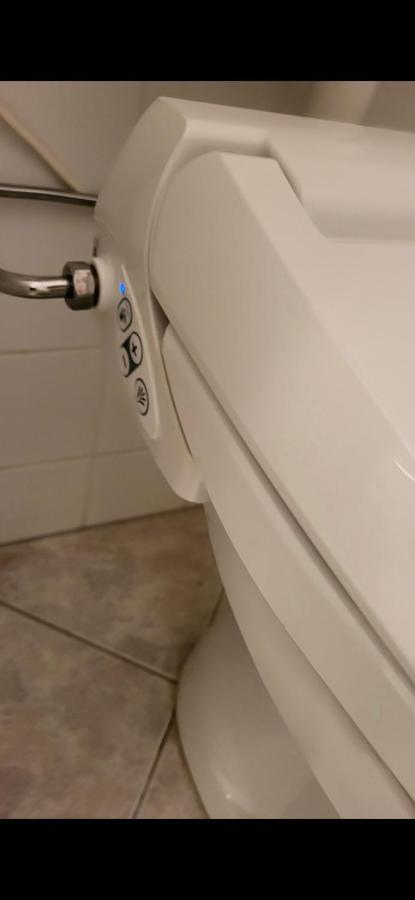 Schoene Altbauwohnung Zentrum Brigittenauer Laende 32 * Wien